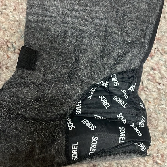 Sorel wool fleecy boot liners - Picture 2 of 8